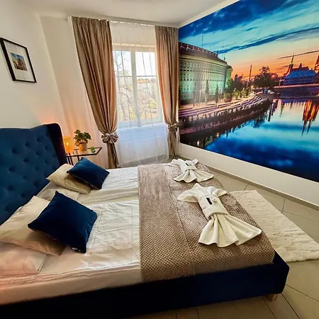 酒店 Great Polonia Center